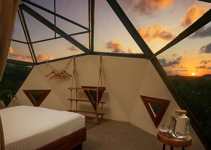 Mamasan Treehouses & Cabins