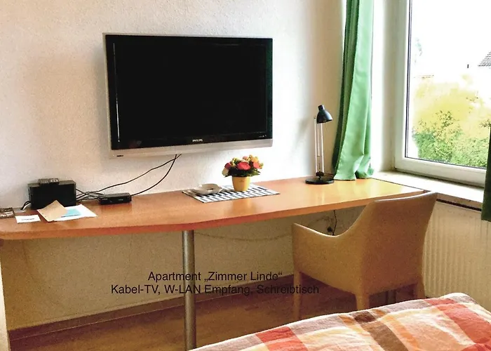 Ferienhaus Us Luett Hus Und Das Zimmer Linde Im Haupthaus