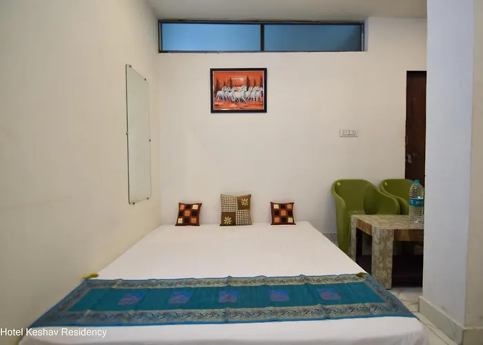 Hotel Keshav Residency