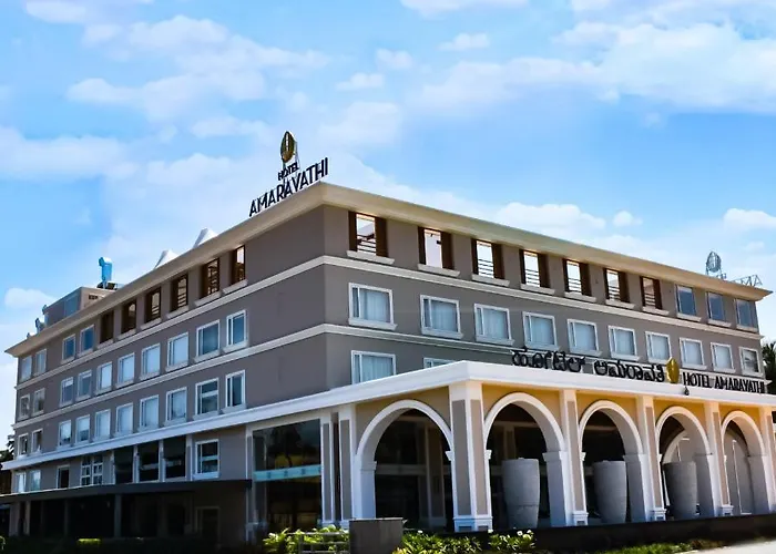 Hotel Amaravathi