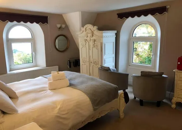 Seawood House Boutique Hotel