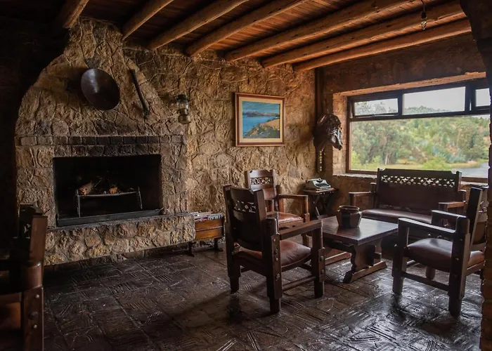 Hotel Refugio Pozo Azul