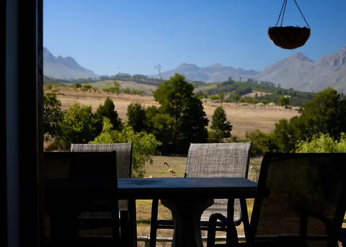 Zebra Cottage&Lodge