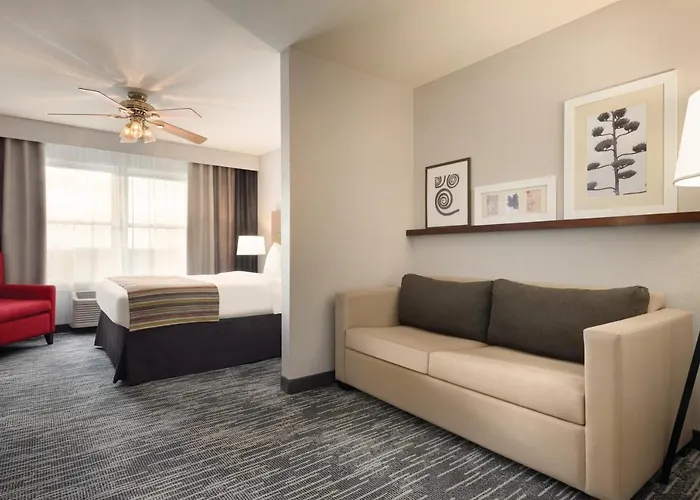 Country Inn & Suites By Radisson, Galena, Il