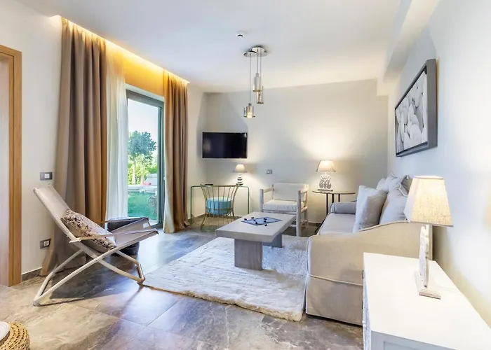 Elysian Luxury Hotel And Spa