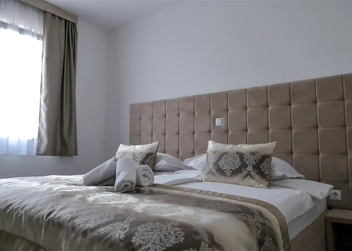 Hotel Consul