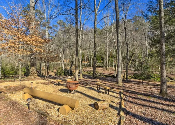 Creekside Cabin In The Blue Ridge Mountains!