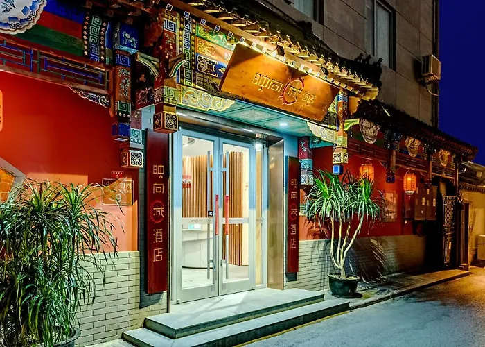 Happy Dragon Saga Hotel: Garden Terrace in City Center