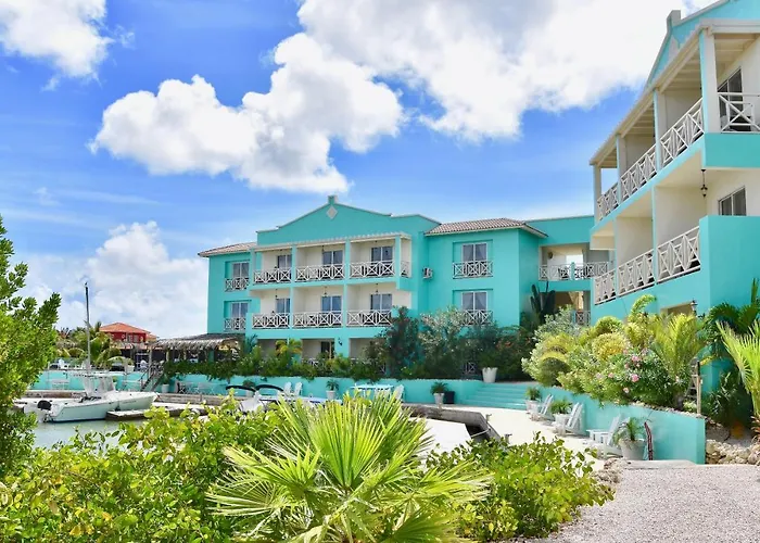Ocean Breeze Boutique Hotel&Marina