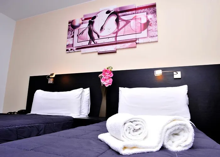6 Bis Hotel