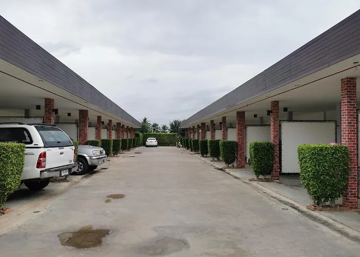 Happy Field Resort