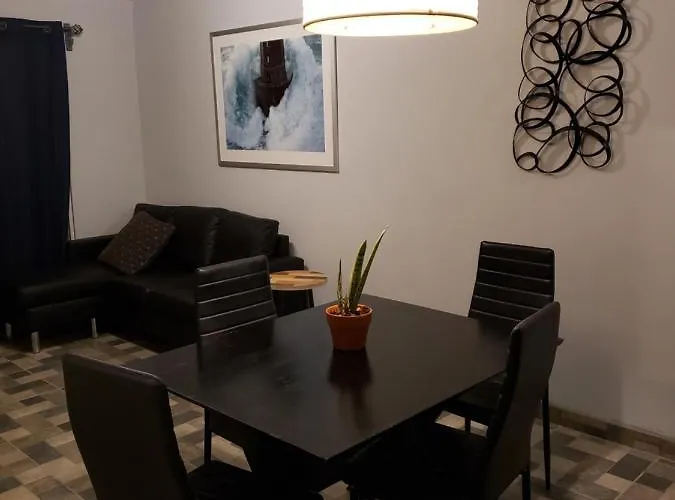 Casa Raquelina, Casa Habitacional