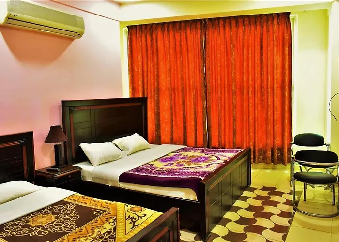 River Palace Hotel