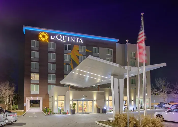 La Quinta By Wyndham Mobile
