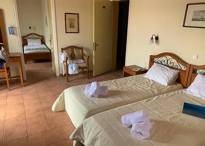 A Hotel Faros