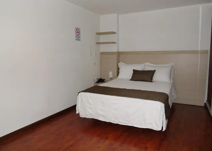 Hotel Paradise Del Cafe