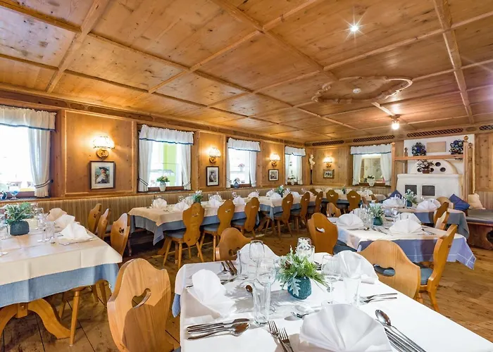 Hotel Harfenwirt