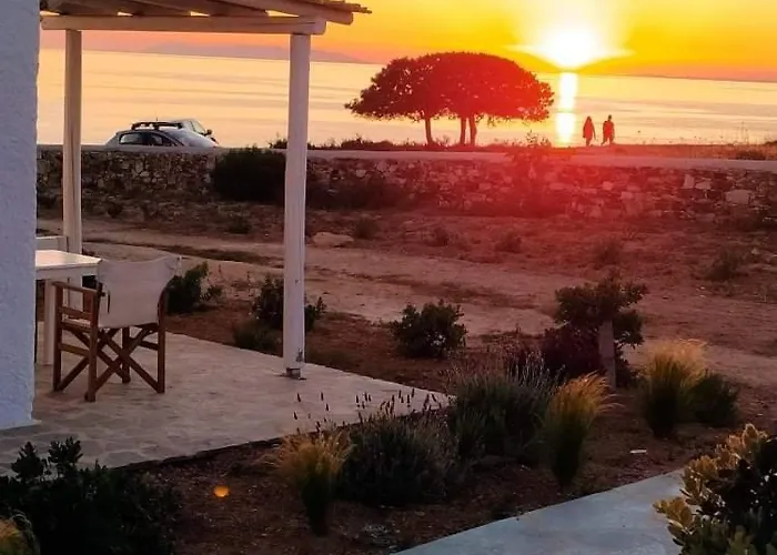 Sunset Studios & Rooms