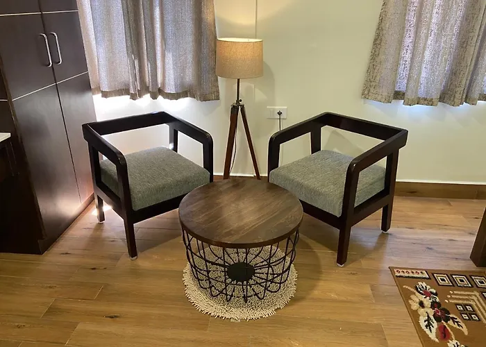 Le Shiv Executive Suite