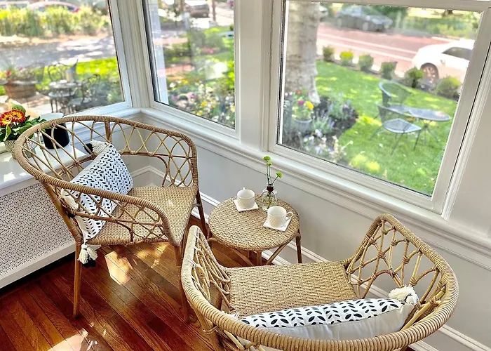 Buttonwood Boutique Hotel