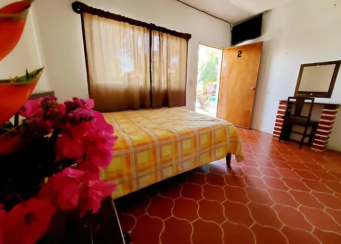 Hotel Oasis Melaque