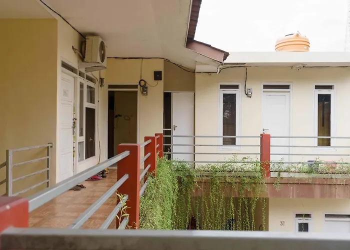 Madinah House Syariah Mitra Reddoorz