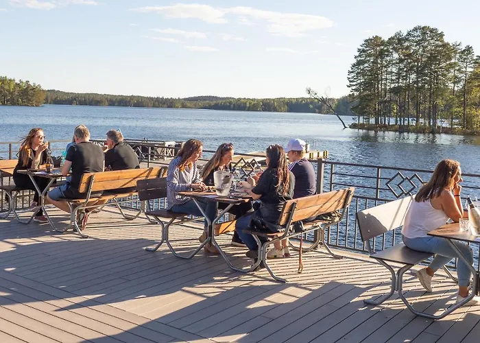 Lakelodge