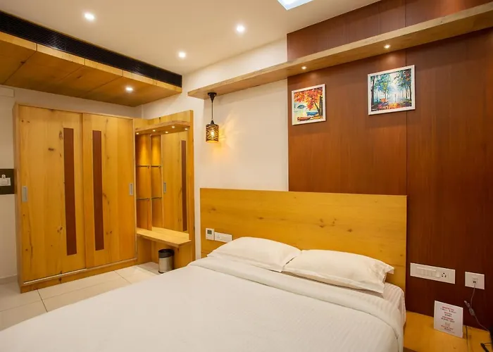 Hasco Tower Business Hotel Stay Close To Palakkad Junction Railway Station