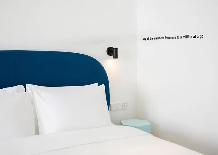 Stey Beijing 798 Art Zone Hotel