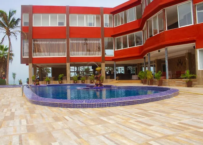 Iris Hotel
