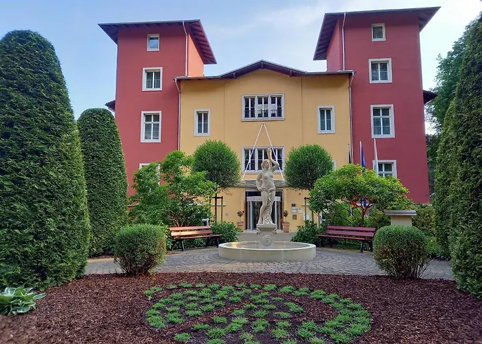 Parkhotel Bad Schandau - Direkt An Der Elbe