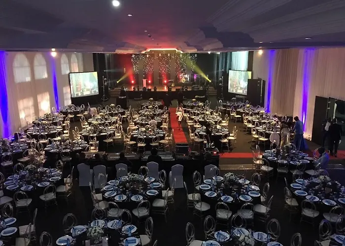 Majestic Five Hotel