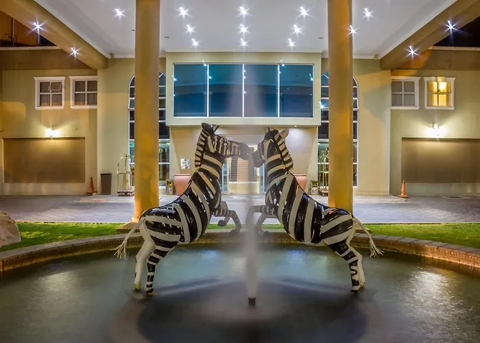 Majestic Five Hotel