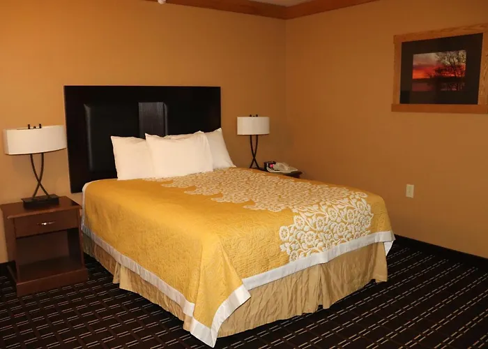 Prairie Inn Holmen La Crosse Area