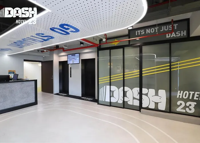 Dash 23 Hotel