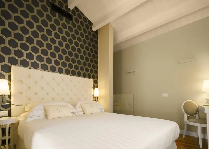 Boutique Hotel Carlo Felice