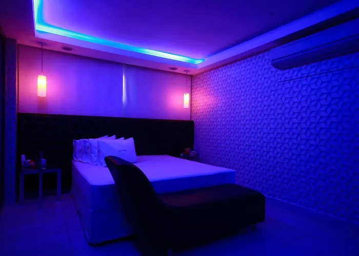 Lessence Motel