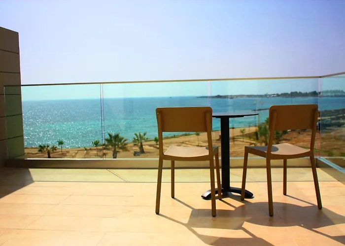 Gold Lagoon Kosher Hotel - By Amphora Hotel & Suites