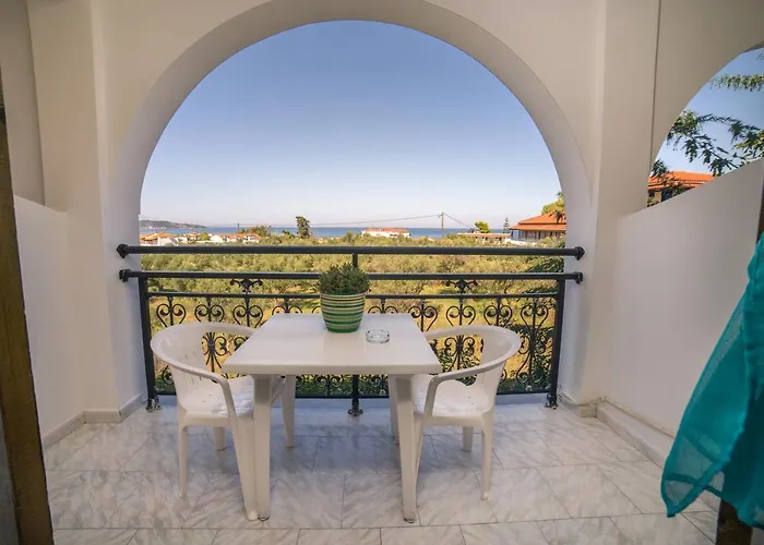 All In Krinas Apart-Hotel