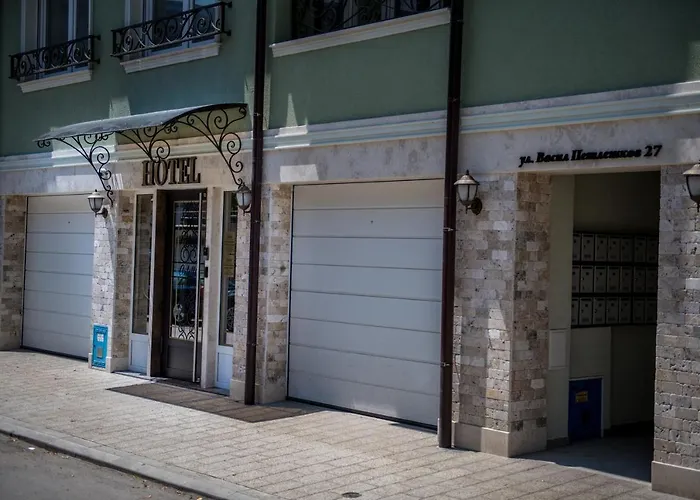 Arletti Hotel