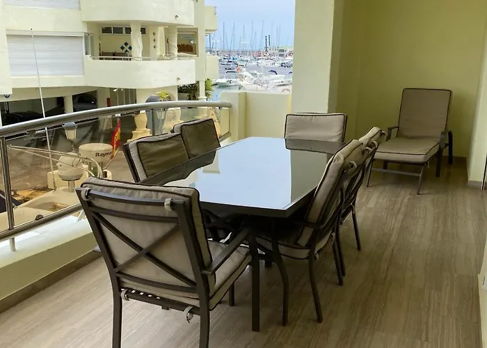 Capaldi Luxury Holiday Rentals Puerto Marina Benalmadena