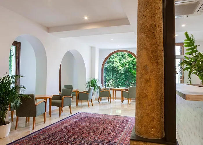 Ad Hoc Vitae Retreats & Health Only Adults