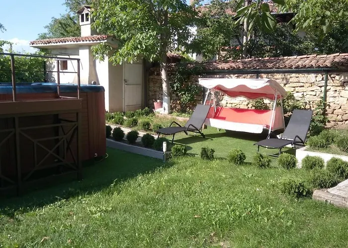 Family hotel Elena
