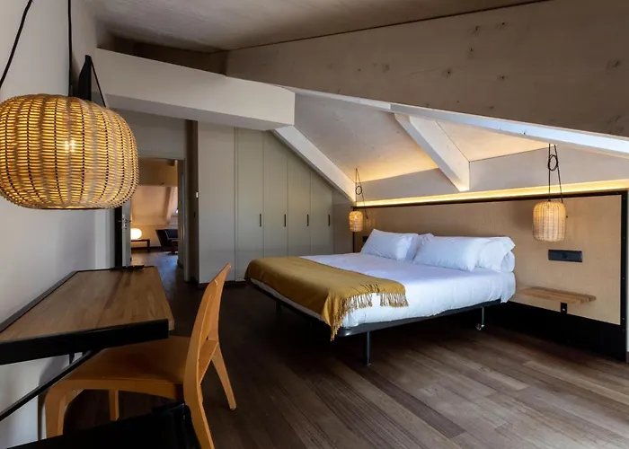 No-Mad Green Hotel