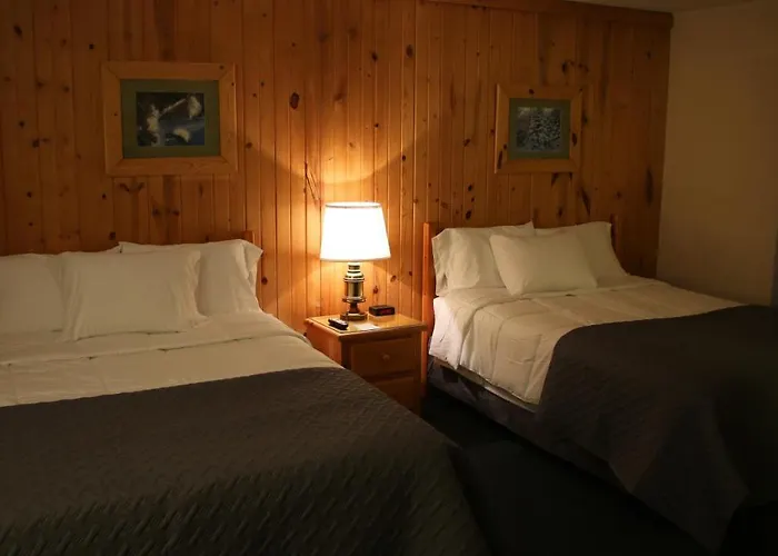 Holiday Motel