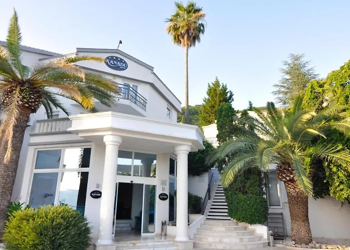 Hotel Xanadu