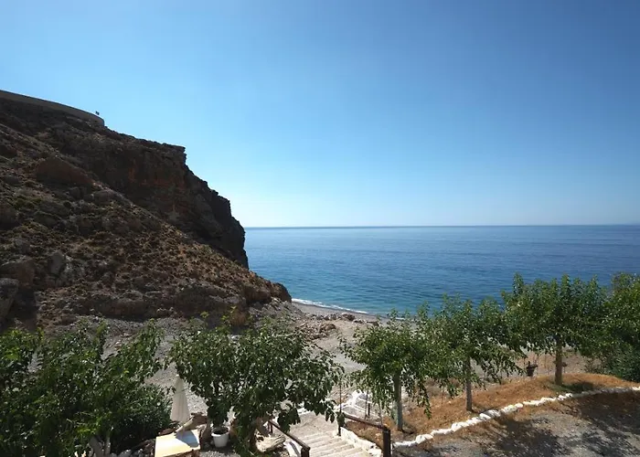 Ilingas Hotel
