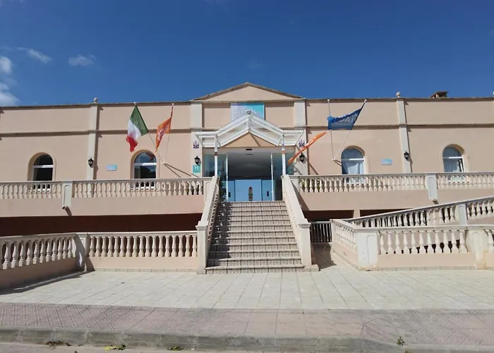 Arenas De Son Bou