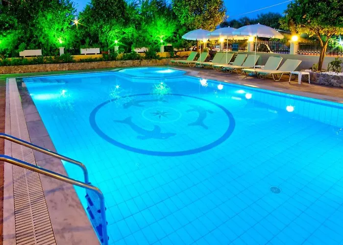 Makis Louvlis Apartments