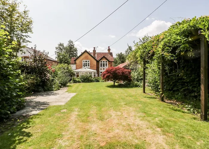 Oakapple Cottage